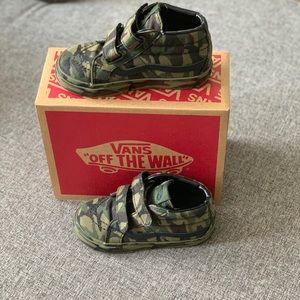 •••Toddler vans sneakers•••